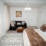 Luxe Stay At Tottenham Stadium